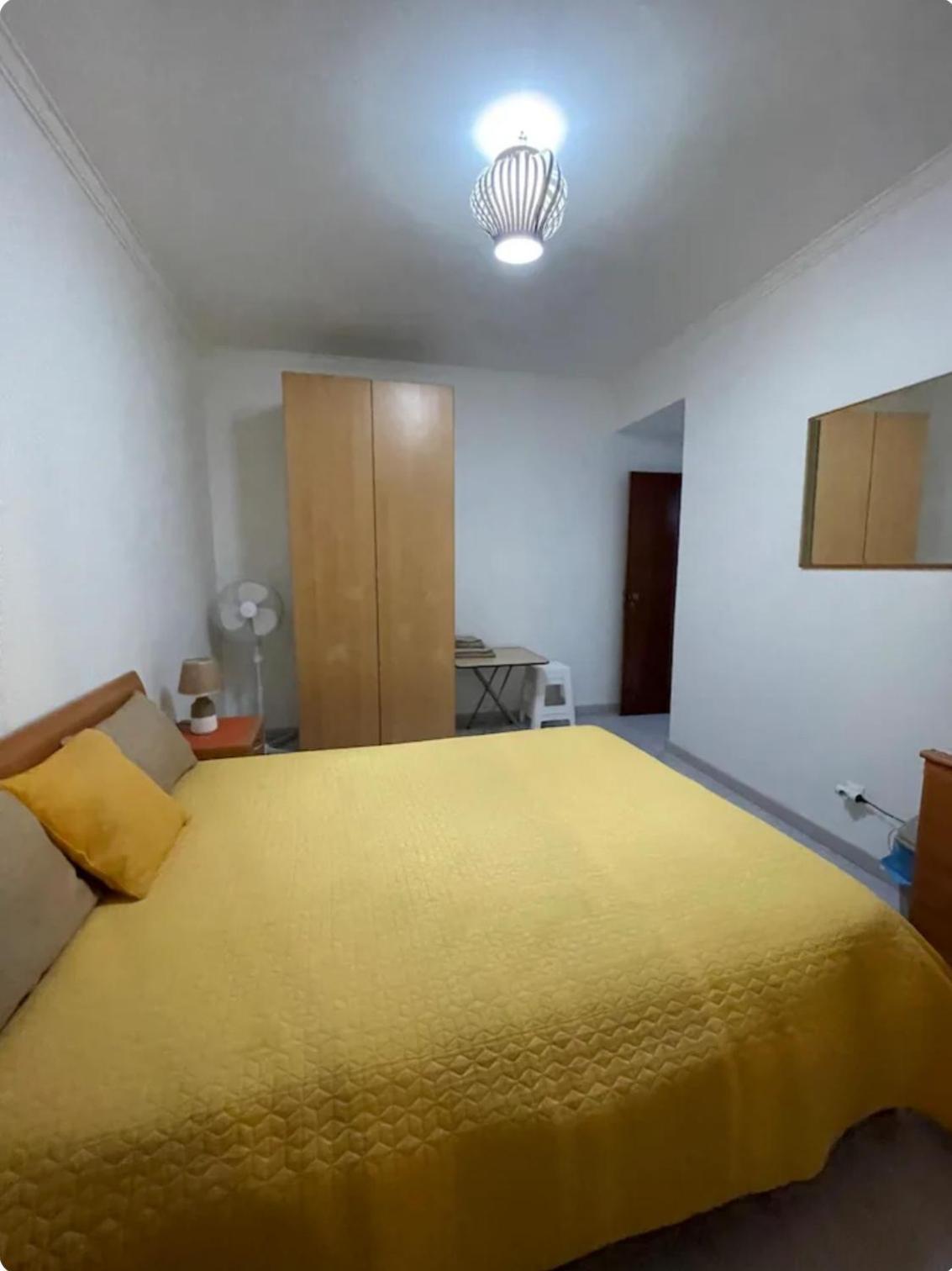 Apartamento Quarto Calmo E Acolhedor Almada Exterior foto