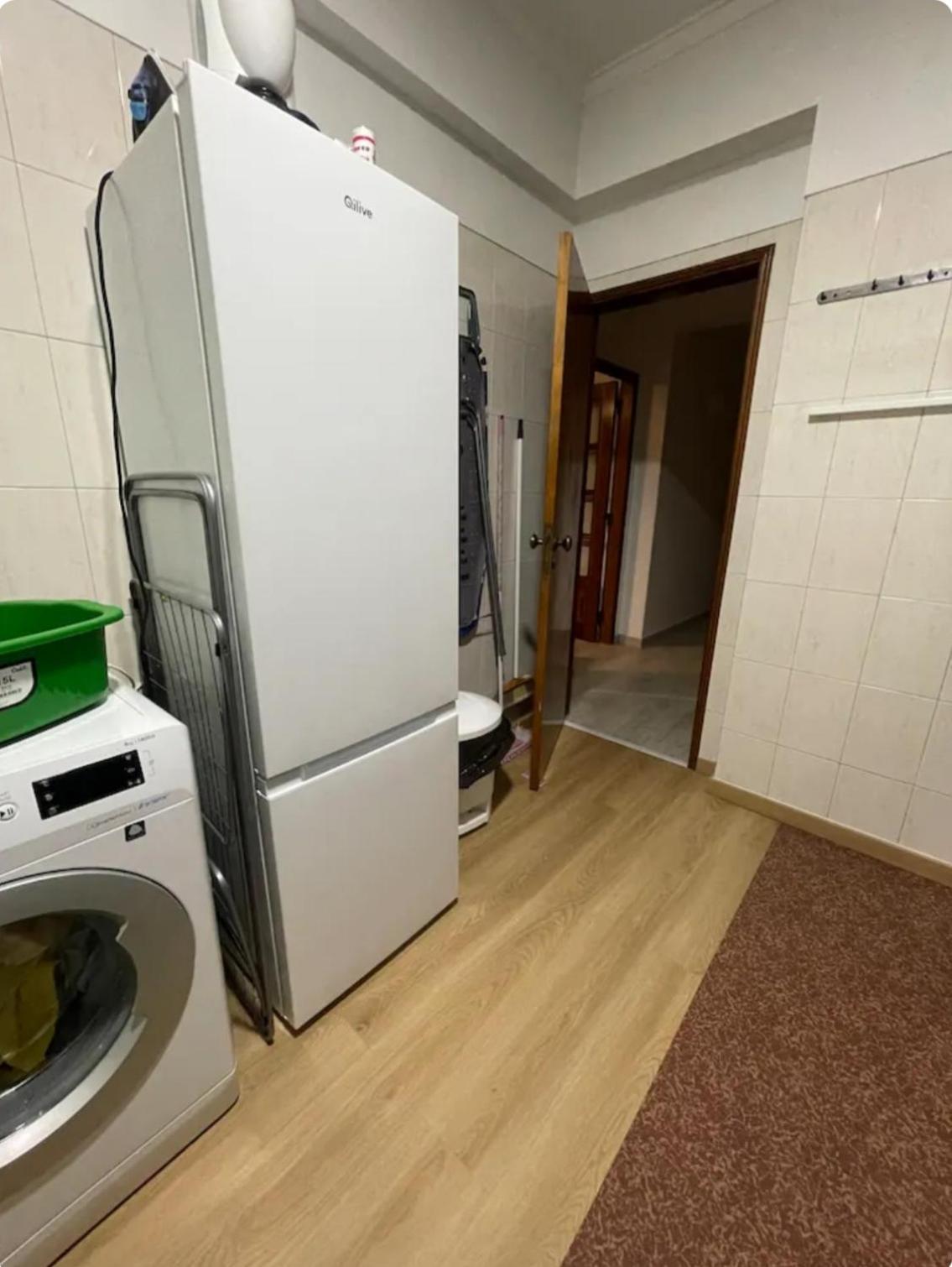 Apartamento Quarto Calmo E Acolhedor Almada Exterior foto